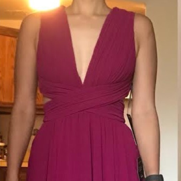 Lulu’s Grecian Cut-Out Gown - Picture 9 of 16